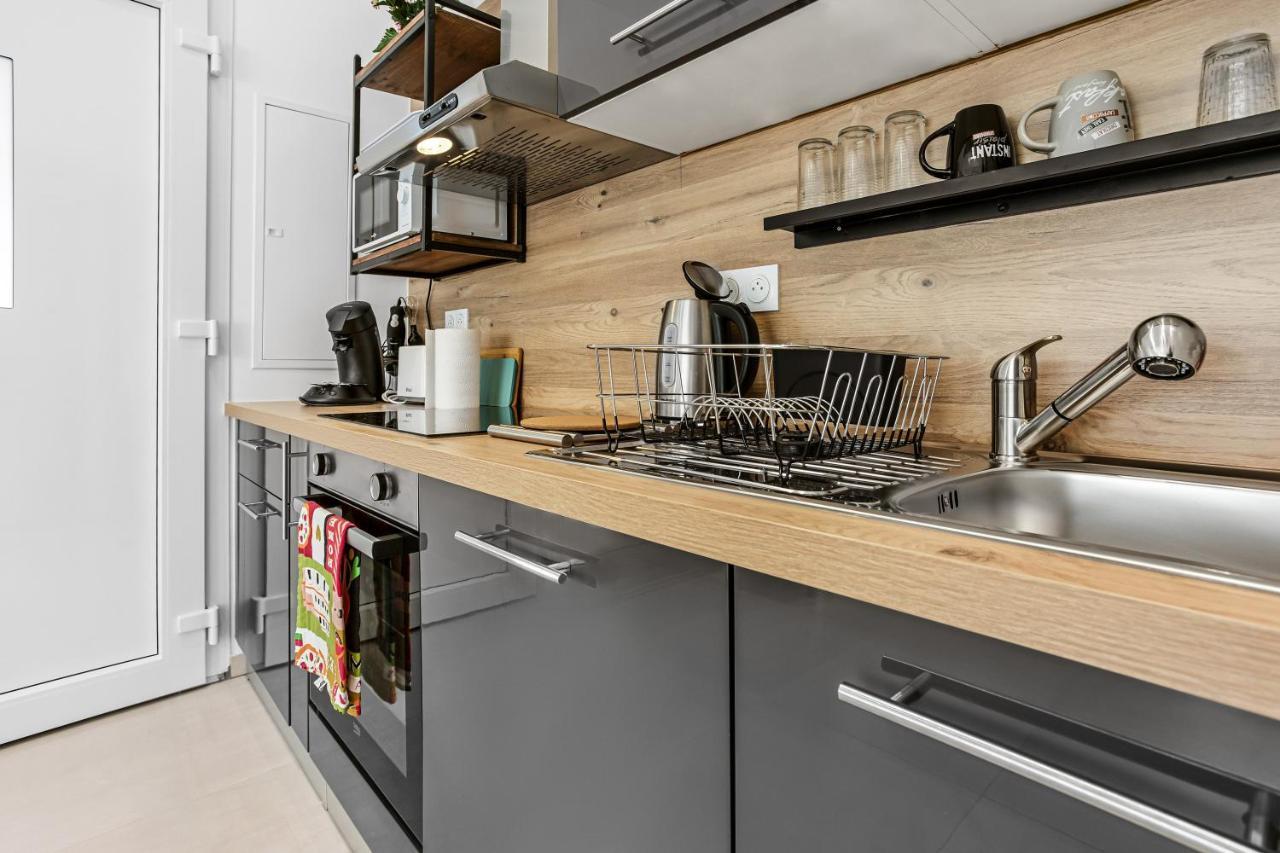 Apartment Bel Appart 3 - 5Min Du Port Frejus *