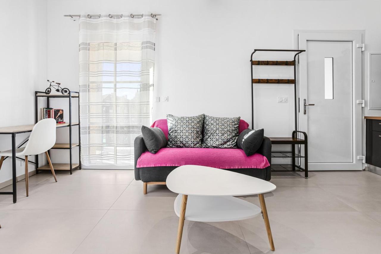 Apartment Bel Appart 3 - 5Min Du Port Frejus